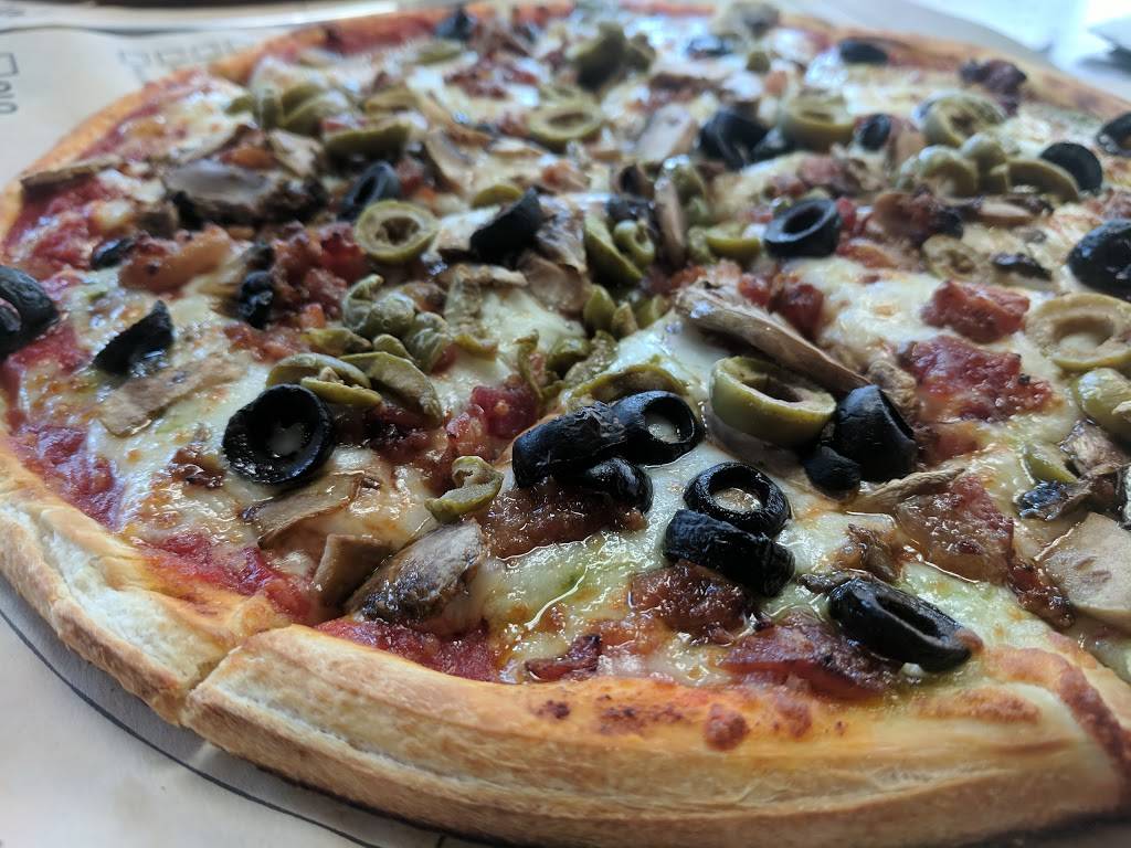 Rapid Fired Pizza | restaurant | 3646 Fishinger Blvd, Hilliard, OH 43026, USA | 6148760800 OR +1 614-876-0800