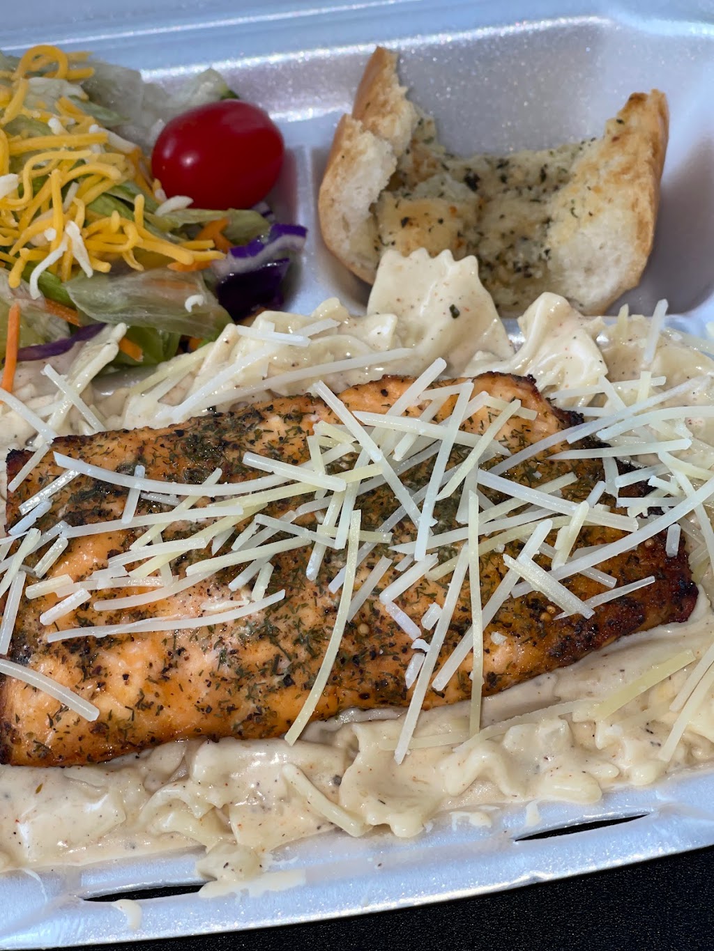 Chef Boy R.D.S Catering | restaurant | 117 E Church Ave, Longwood, FL 32750, USA | 4072022812 OR +1 407-202-2812