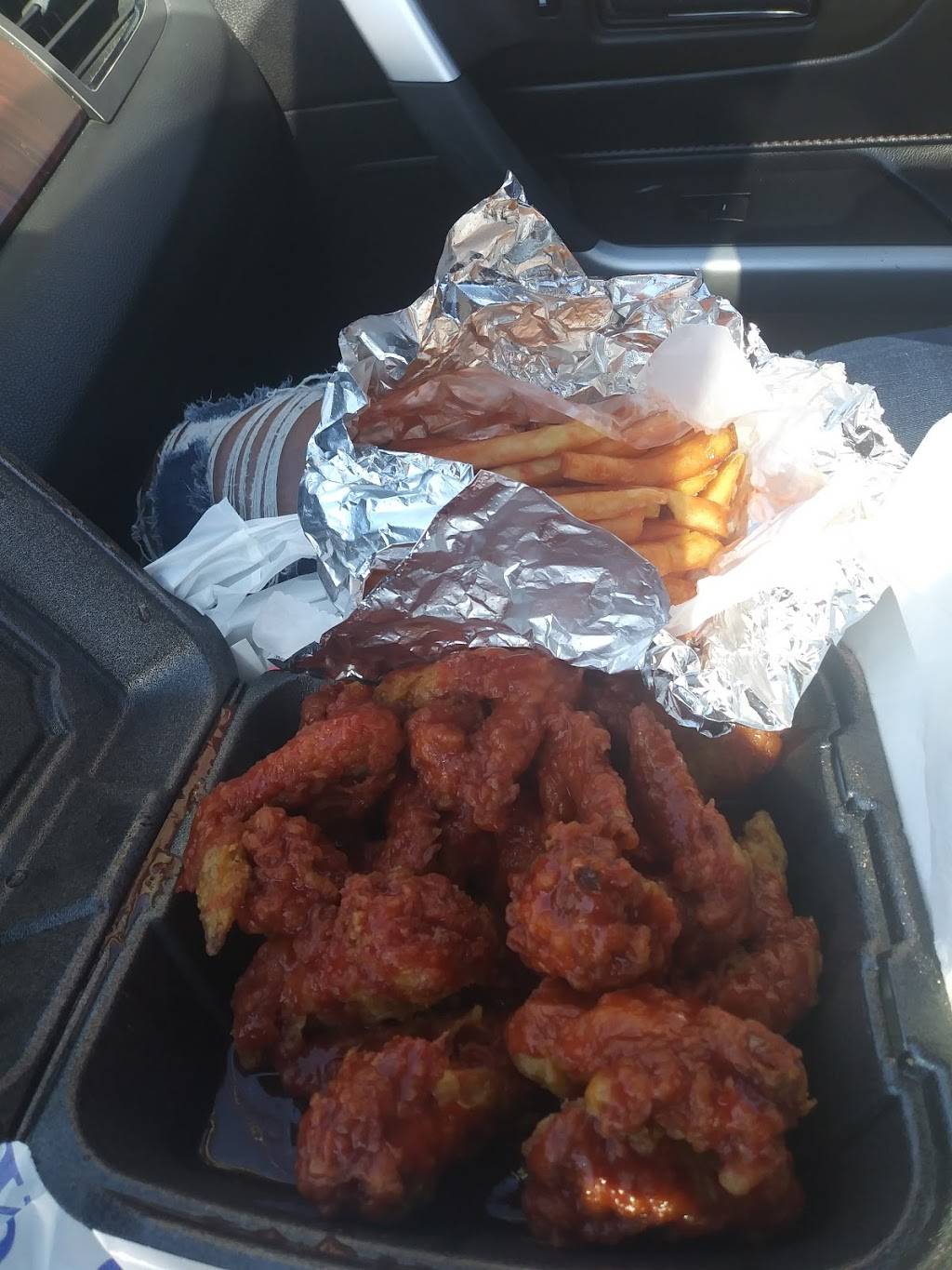 Kirkmans Double Exposure | restaurant | 3081 E 93rd St, Cleveland, OH 44104, USA | 2167213079 OR +1 216-721-3079