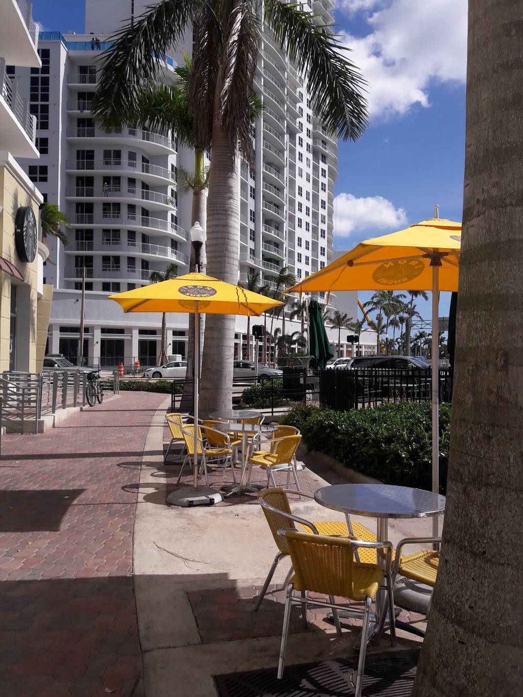 Iron Sushi | restaurant | 1805 N Young Cir, Hollywood, FL 33020, USA | 9549271735 OR +1 954-927-1735