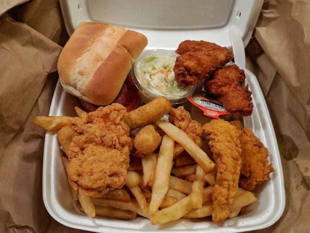 Changes Pizza | restaurant | 206 Mechanic St, Leominster, MA 01453, USA | 9785347200 OR +1 978-534-7200