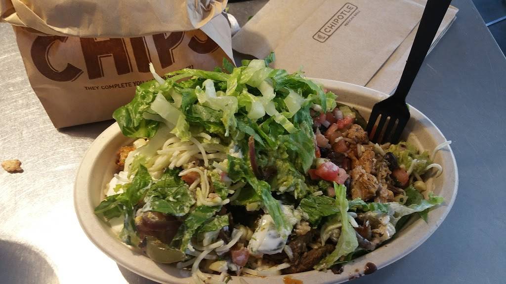 Chipotle Mexican Grill | restaurant | 366 N 12th Ave Ste 113, Hanford, CA 93230, USA | 5595822021 OR +1 559-582-2021