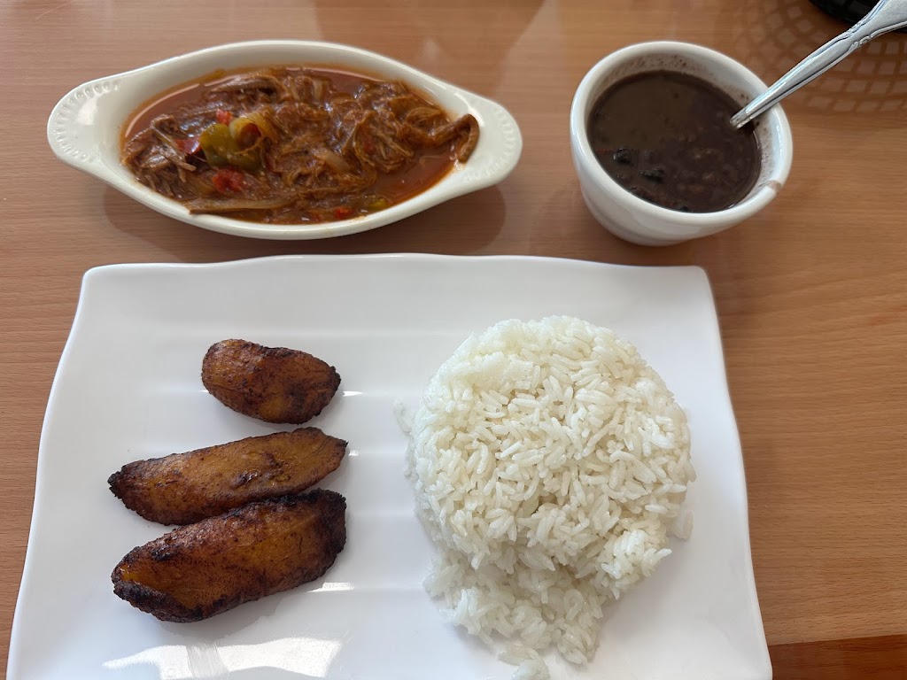 Havana Bistro 555 | restaurant | 28404 US-290, Cypress, TX 77433, USA | 2813042649 OR +1 281-304-2649