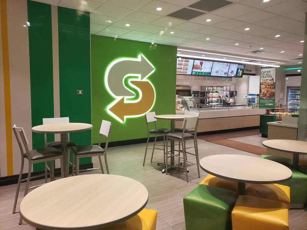 Subway Restaurants | restaurant | 615 Belknap St, Superior, WI 54880, USA | 7153943323 OR +1 715-394-3323