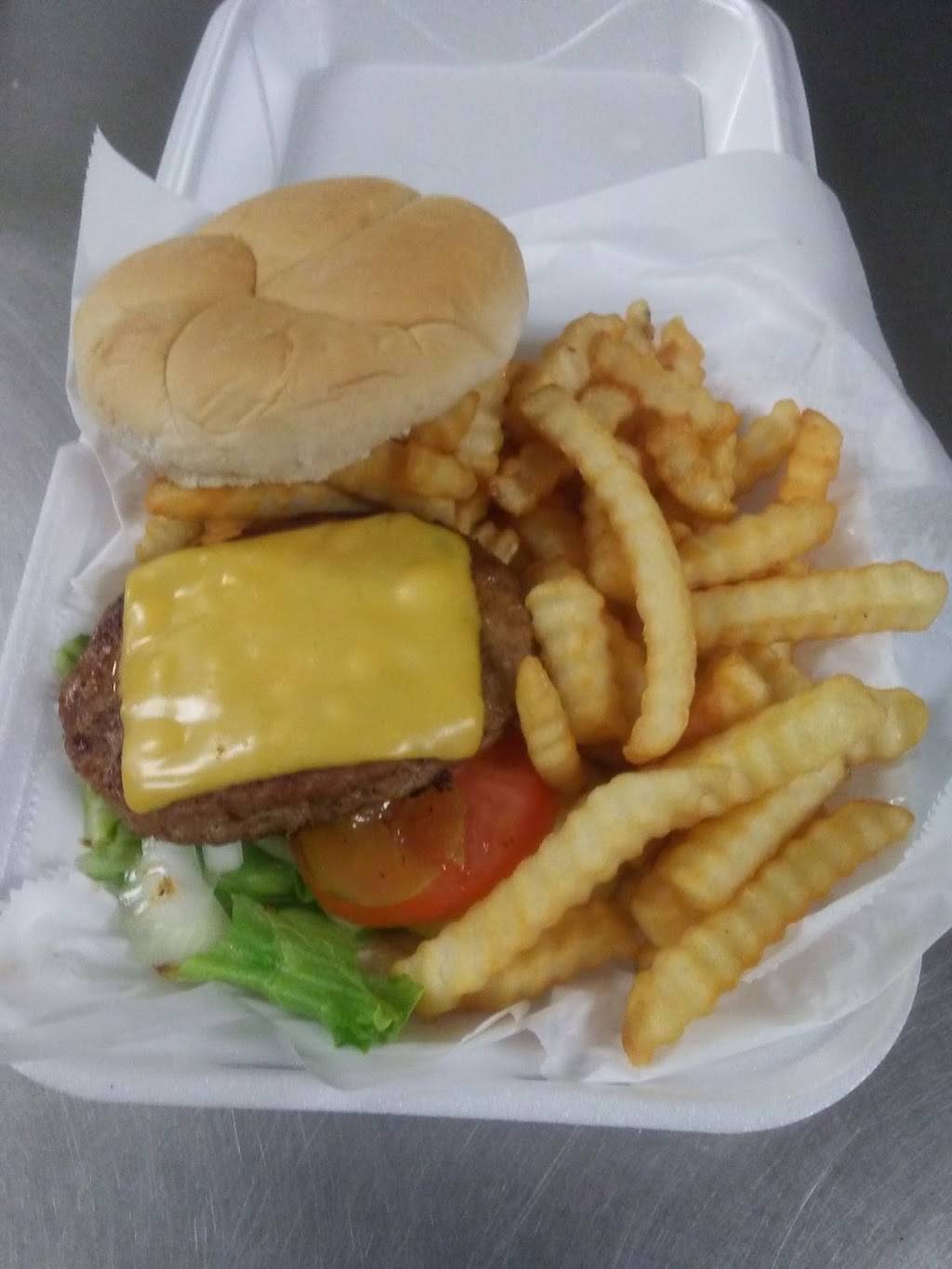 Muncheez | restaurant | 12306 Buckeye Rd, Cleveland, OH 44120, USA | 2169218128 OR +1 216-921-8128