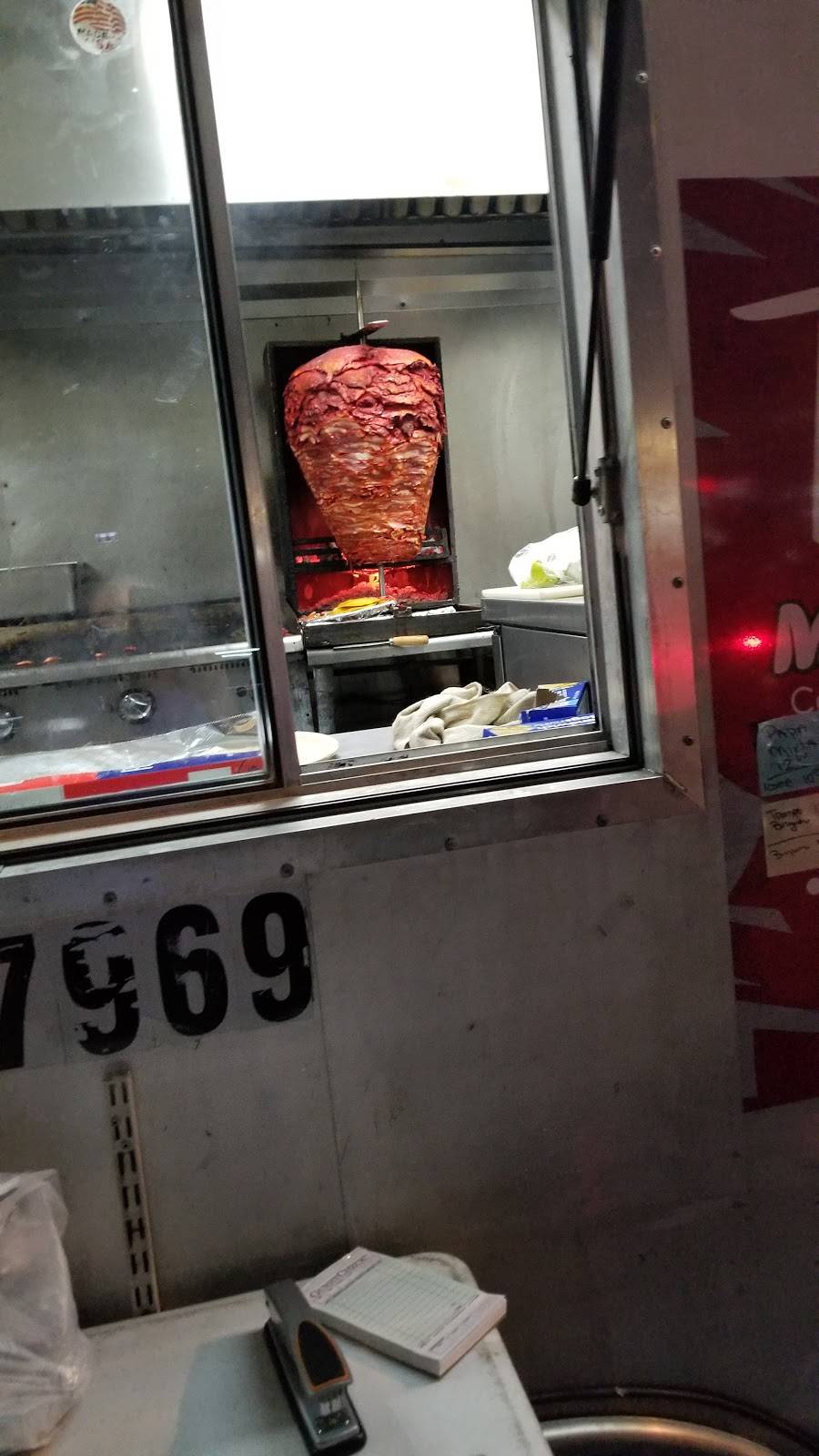 Tacos Regios El Coquis Katy | restaurant | 2205 N Fry Rd, Katy, TX 77449, USA | 8329897969 OR +1 832-989-7969