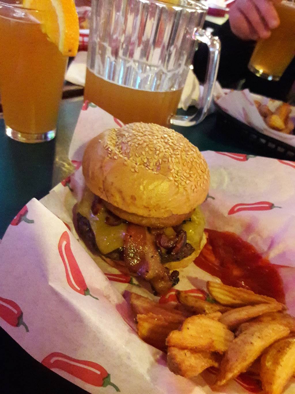 West Side Grill | restaurant | 3082 Marlow Rd, Santa Rosa, CA 95403, USA | 7075739453 OR +1 707-573-9453