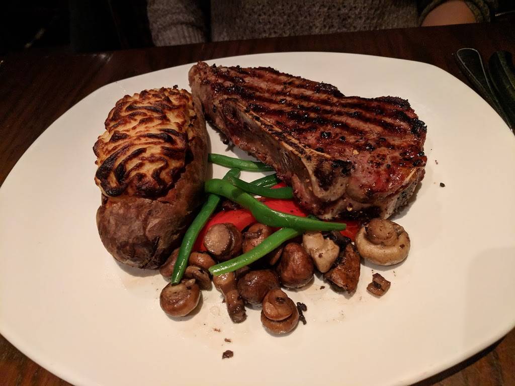 The Keg Steakhouse + Bar - Aurora | restaurant | 106 First Commerce Dr, Aurora, ON L4G 0H5, Canada | 9057130534 OR +1 905-713-0534