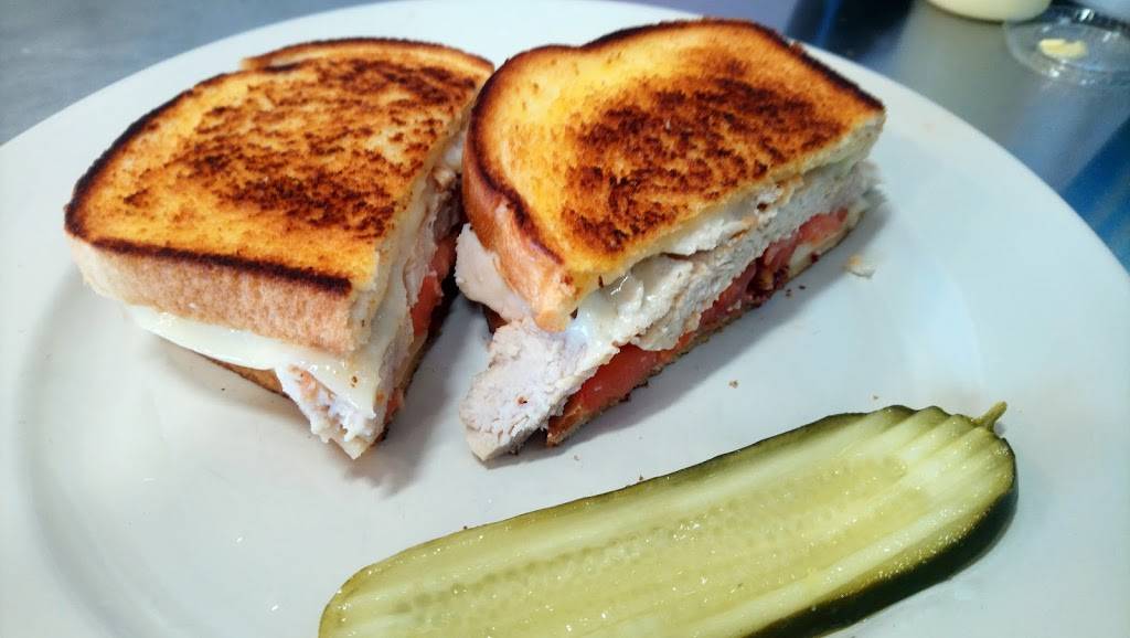 Sanders Family Kitchen | restaurant | suite R, 11 Declaration Dr suite R, Greenwood, IN 46143, USA | 3178934660 OR +1 317-893-4660