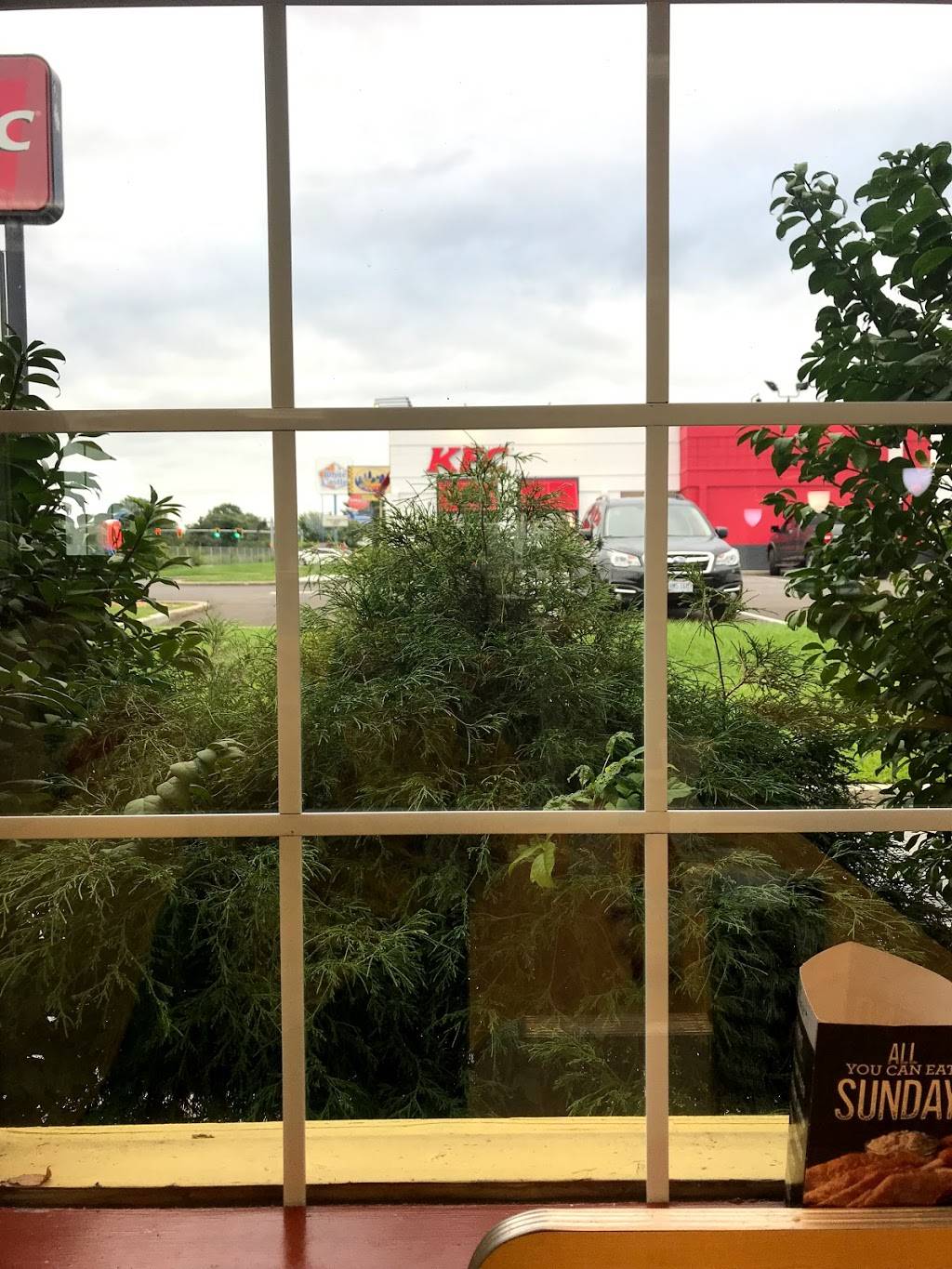 Long John Silvers | restaurant | 842 Eastgate S Dr, Cincinnati, OH 45245, USA | 5137520824 OR +1 513-752-0824