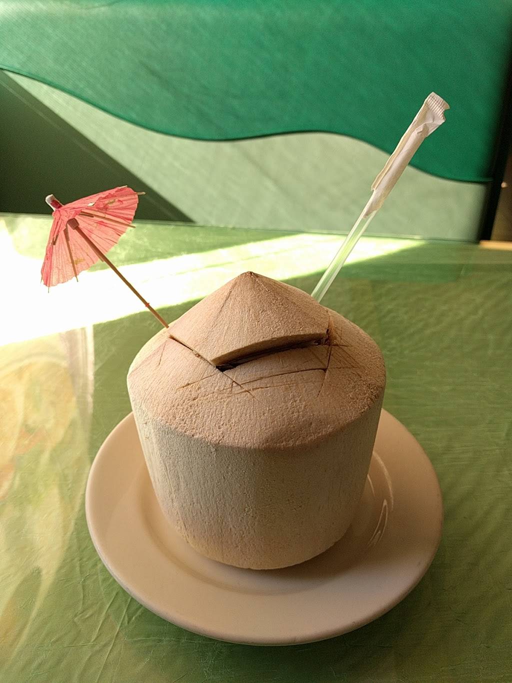 At Bangkok Restaurant | restaurant | 2770 Fletcher Dr, Los Angeles, CA 90039, USA | 3235226880 OR +1 323-522-6880