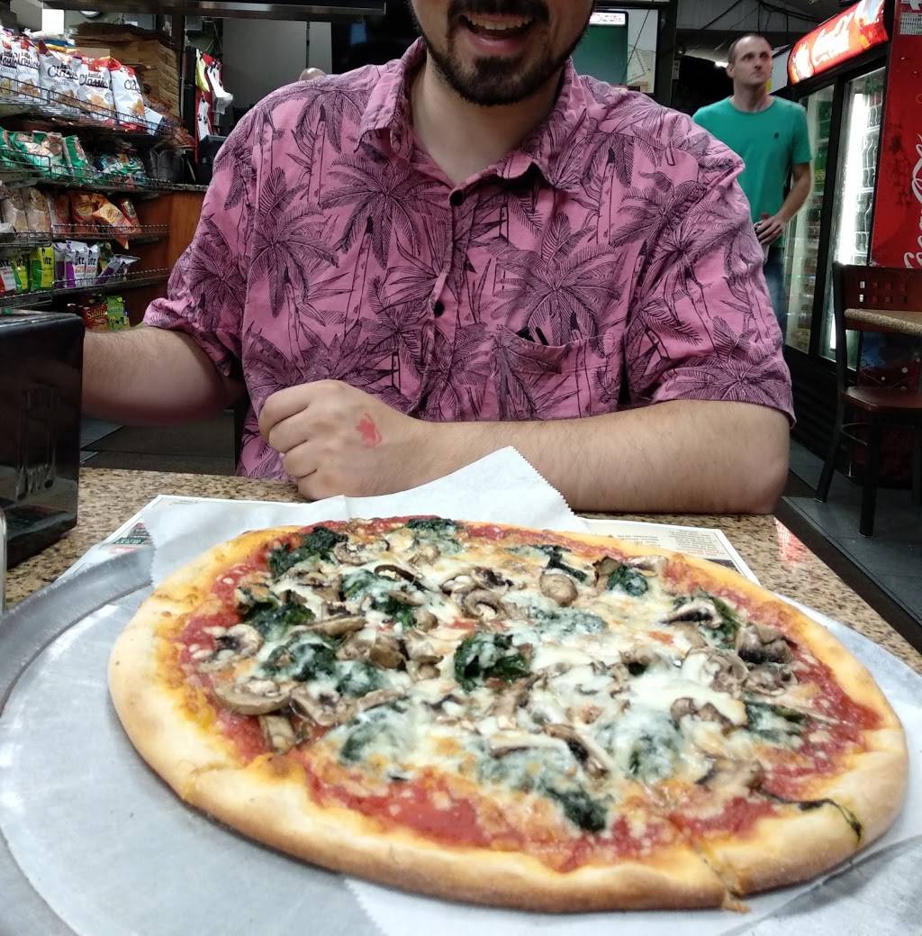 Deliworks & Pizzaria | restaurant | 3637, 62 Montvale Ave, Stoneham, MA 02180, USA | 7814387955 OR +1 781-438-7955