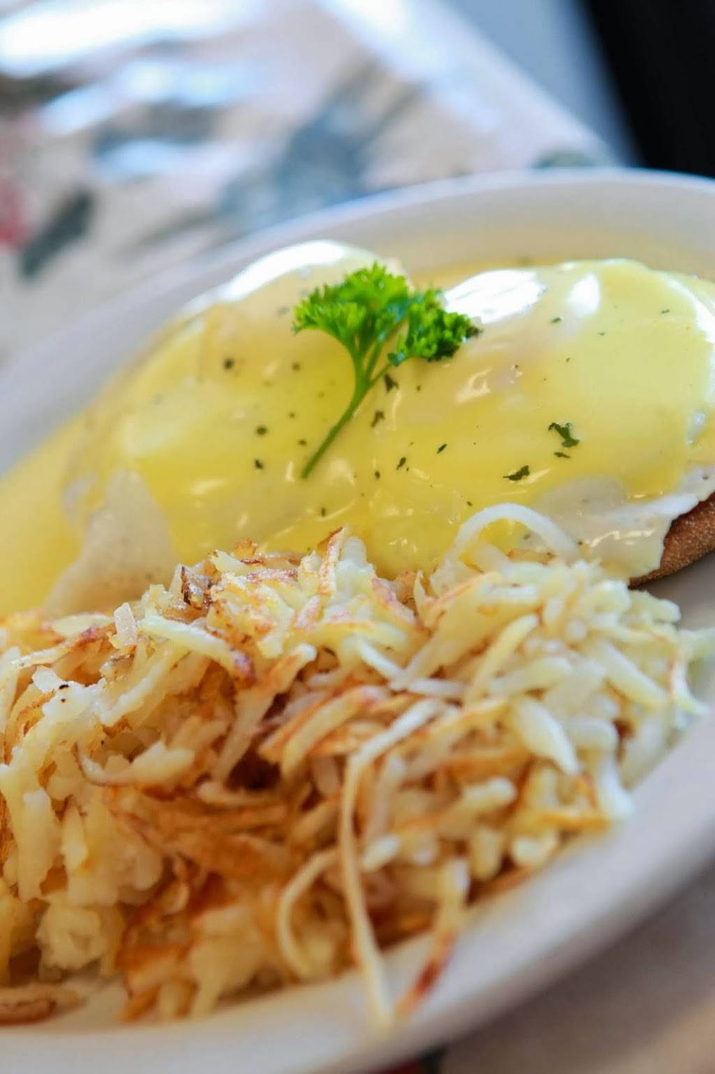 Peachs Restaurant - Venice | restaurant | 1230 Jacaranda Blvd, Venice, FL 34292, USA | 9414937711 OR +1 941-493-7711