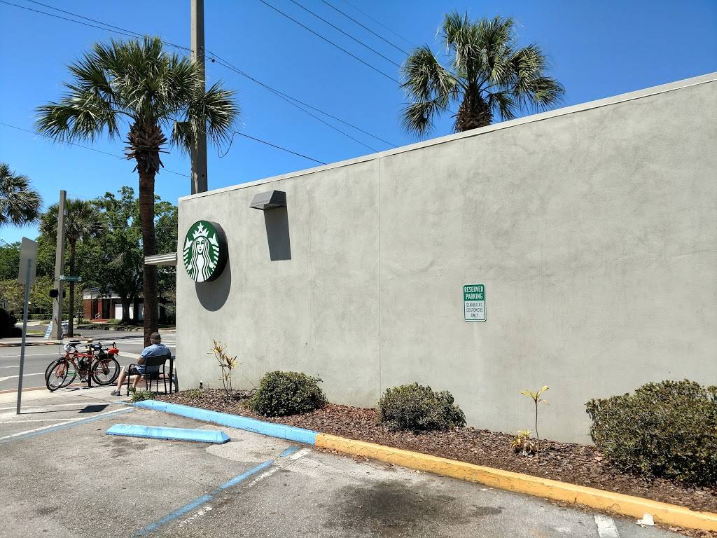 Starbucks | cafe | 1915 Edgewater Dr Suite A, Orlando, FL 32804, USA | 4074257448 OR +1 407-425-7448
