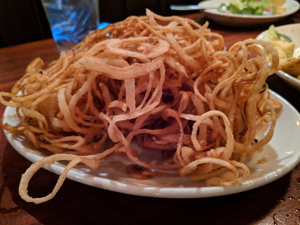 WR Restaurant and Caterer | restaurant | Valencia Marketplace, 25580 The Old Rd, Valencia, CA 91355, USA | 6612227565 OR +1 661-222-7565