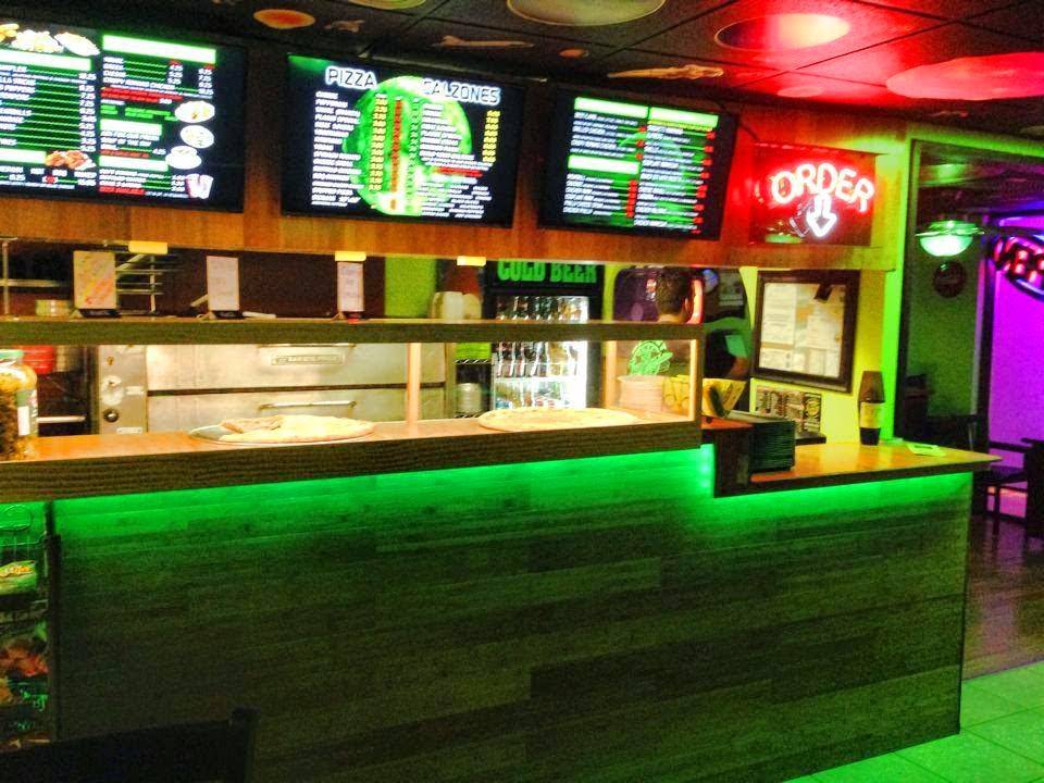 Planet Pizza NSB | meal delivery | 634 E 3rd Ave, New Smyrna Beach, FL 32169, USA | 3864104789 OR +1 386-410-4789