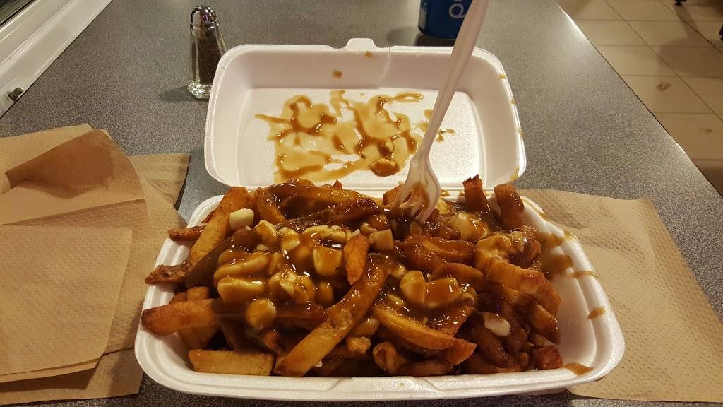 Chips & Dairy Fast Food | cafe | 2920 Bank St, Gloucester, ON K1T 1N6, Canada | 6137399889 OR +1 613-739-9889