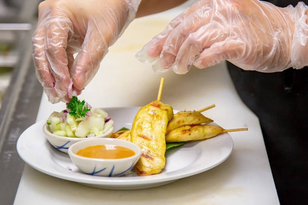 Thai Basil Kitchen | restaurant | 1475 Peachtree Pkwy, Cumming, GA 30041, USA | 4706957377 OR +1 470-695-7377