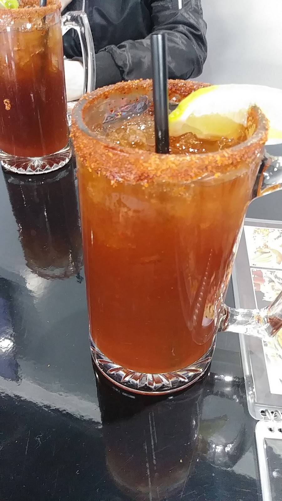 Mi Vallarta | night club | 1101 N La Fox St, South Elgin, IL 60177, USA | 2242277222 OR +1 224-227-7222