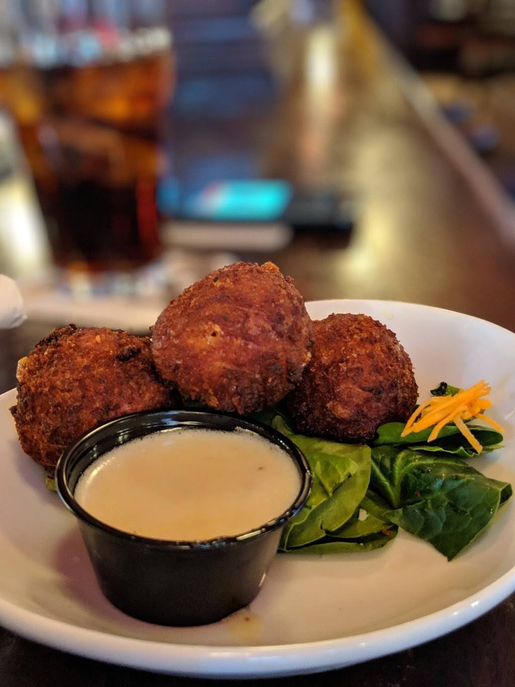 Kitty Hoynes Irish Pub | restaurant | 301 W Fayette St, Syracuse, NY 13202, USA | 3154241974 OR +1 315-424-1974