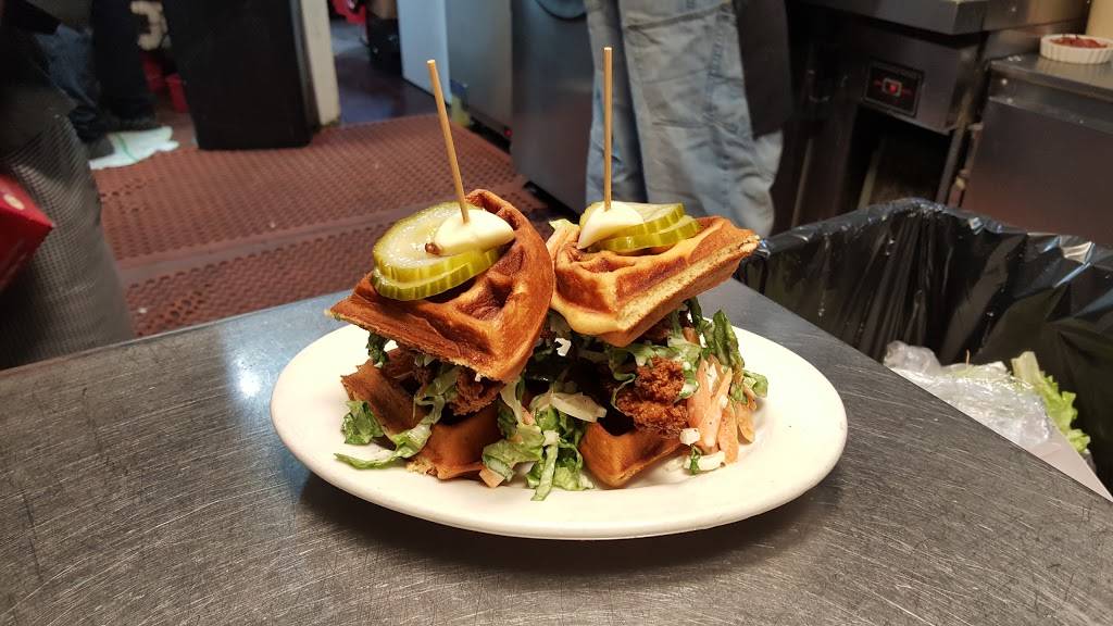 Oak Haven Table & Bar | restaurant | 932 State St, New Haven, CT 06511, USA | 2039159413 OR +1 203-915-9413