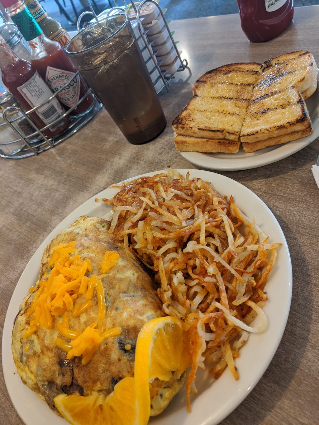 Nicelys restaurant | restaurant | 51343 US-395, Lee Vining, CA 93541, USA | 7606476477 OR +1 760-647-6477