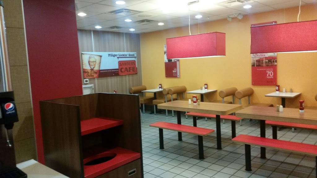 KFC | restaurant | 24432 W 10 Mile Rd, Southfield, MI 48033, USA | 2483567566 OR +1 248-356-7566