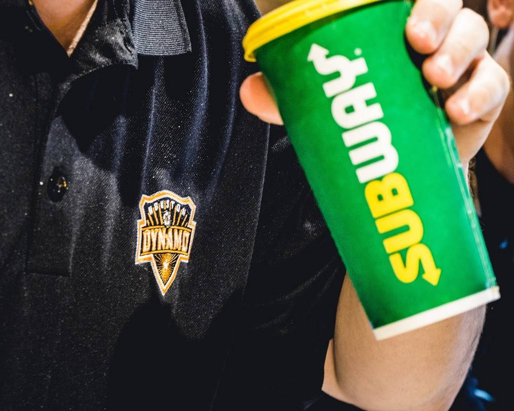 Subway | meal takeaway | 501 Washington Ave S Suite 170, Minneapolis, MN 55415, USA | 6123395288 OR +1 612-339-5288