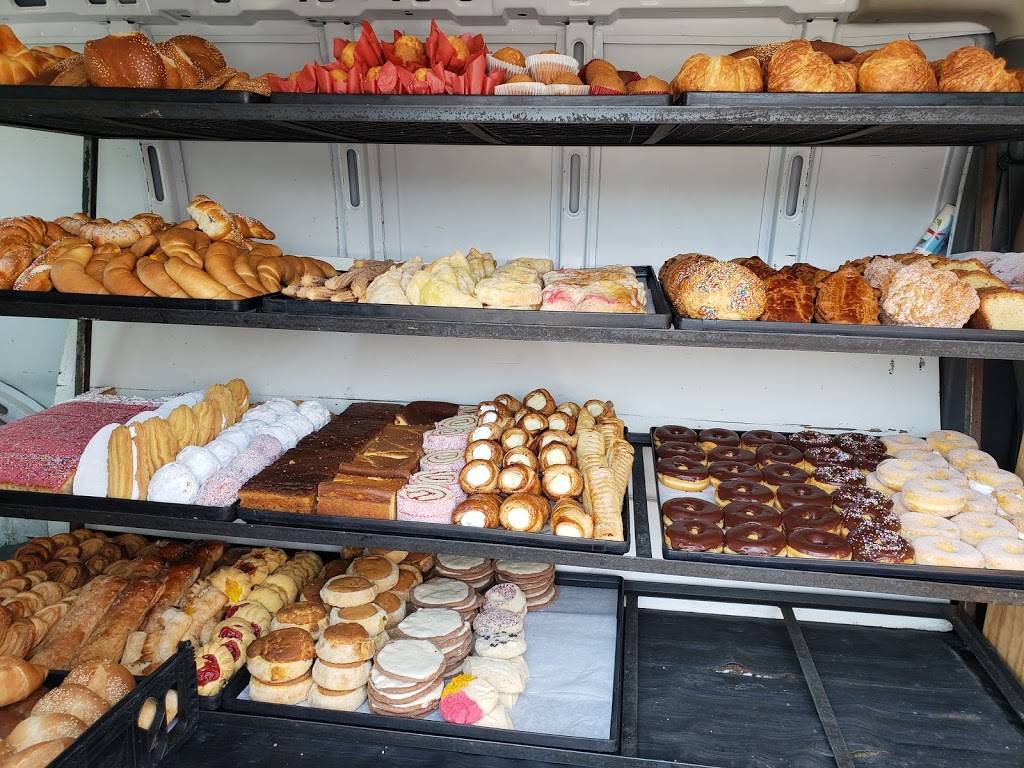 Zimatlan Bakery & Deli | bakery | 1291 Fremont Blvd, Seaside, CA 93955, USA | 8318991540 OR +1 831-899-1540