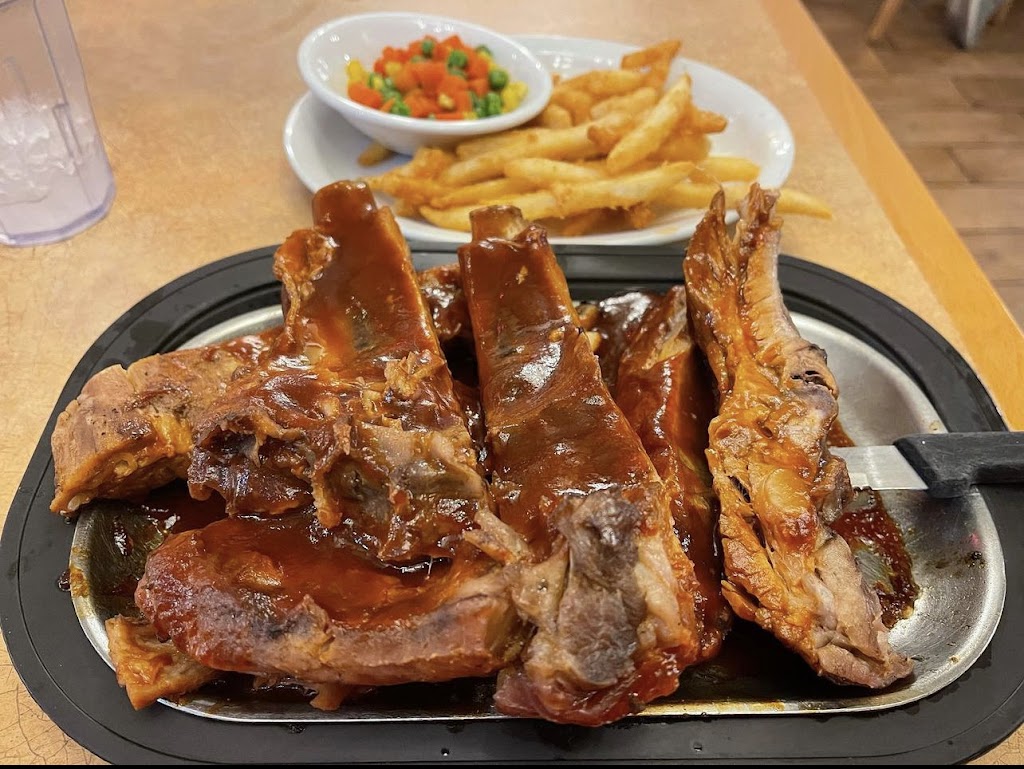 7-11 Ranch Restaurant | restaurant | 77 E Main St #2601, Vernal, UT 84078, USA | 4357891170 OR +1 435-789-1170