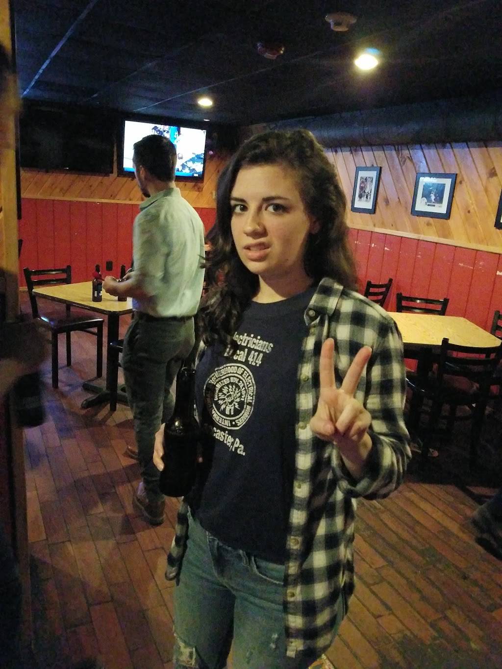 Happen Inn | restaurant | 2 W Main St, Little Falls, NY 13365, USA | 3158239840 OR +1 315-823-9840