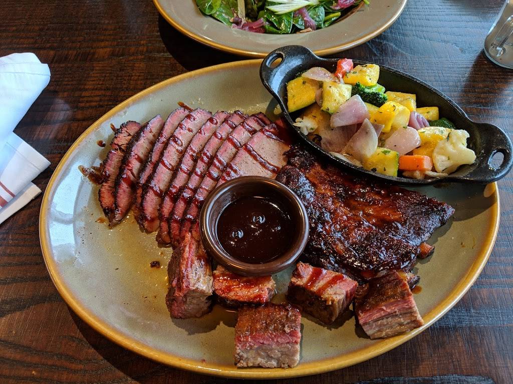 Q39 South | restaurant | 11051 Antioch Rd, Overland Park, KS 66210, USA | 9139514500 OR +1 913-951-4500