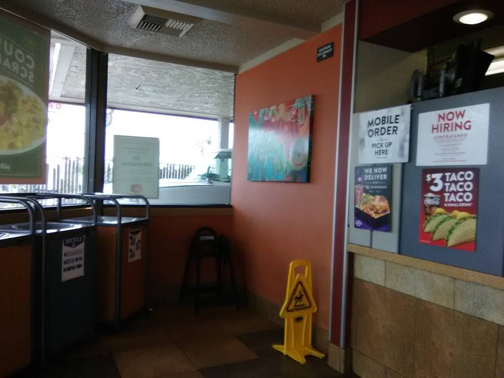 Jack in the Box | restaurant | 1636 Euclid Ave, San Diego, CA 92105, USA | 6192640061 OR +1 619-264-0061