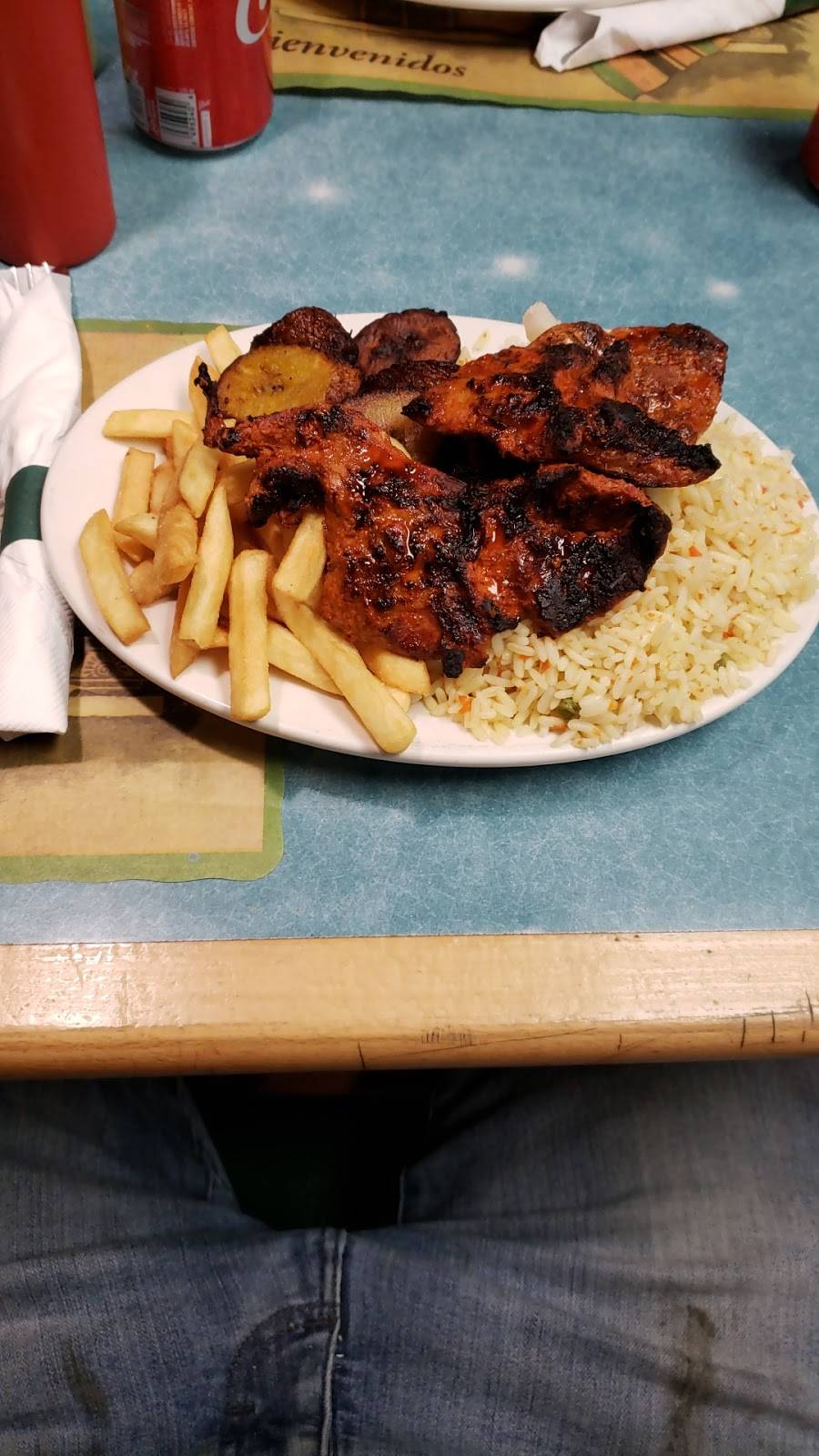 Family BBQ | restaurant | 306 Somerset St, North Plainfield, NJ 07060, USA | 9085488053 OR +1 908-548-8053