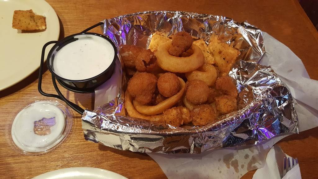 JJ Twigs Pizza & Pub | restaurant | 150 S Northwest Hwy, Palatine, IL 60074, USA | 8473581400 OR +1 847-358-1400