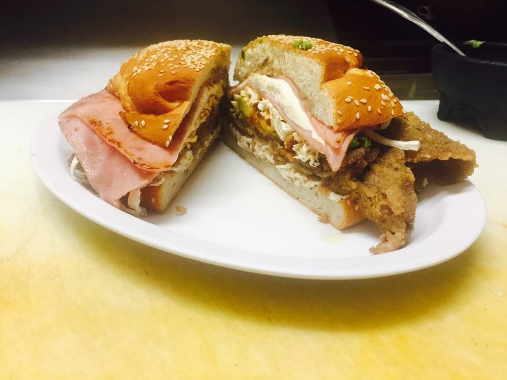 La Calpeña | restaurant | 300 N 27th St, Camden, NJ 08105, USA | 8569636285 OR +1 856-963-6285