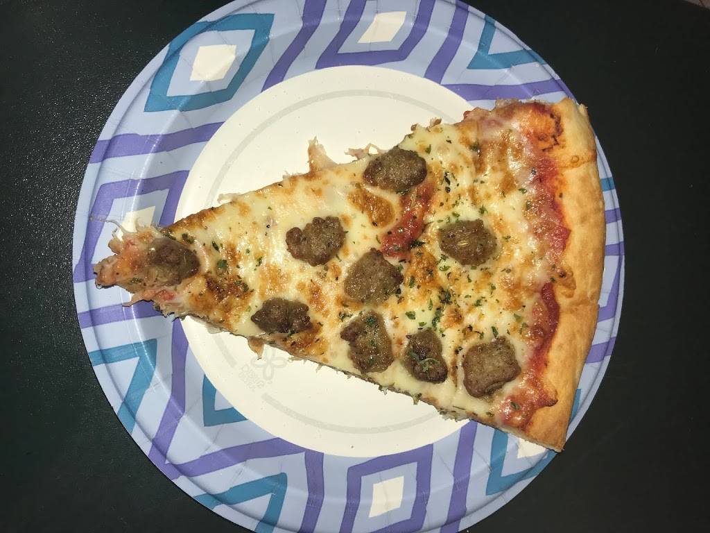 Family Express | restaurant | 252 State Rte 130, Valparaiso, IN 46385, USA | 2195316490 OR +1 219-531-6490