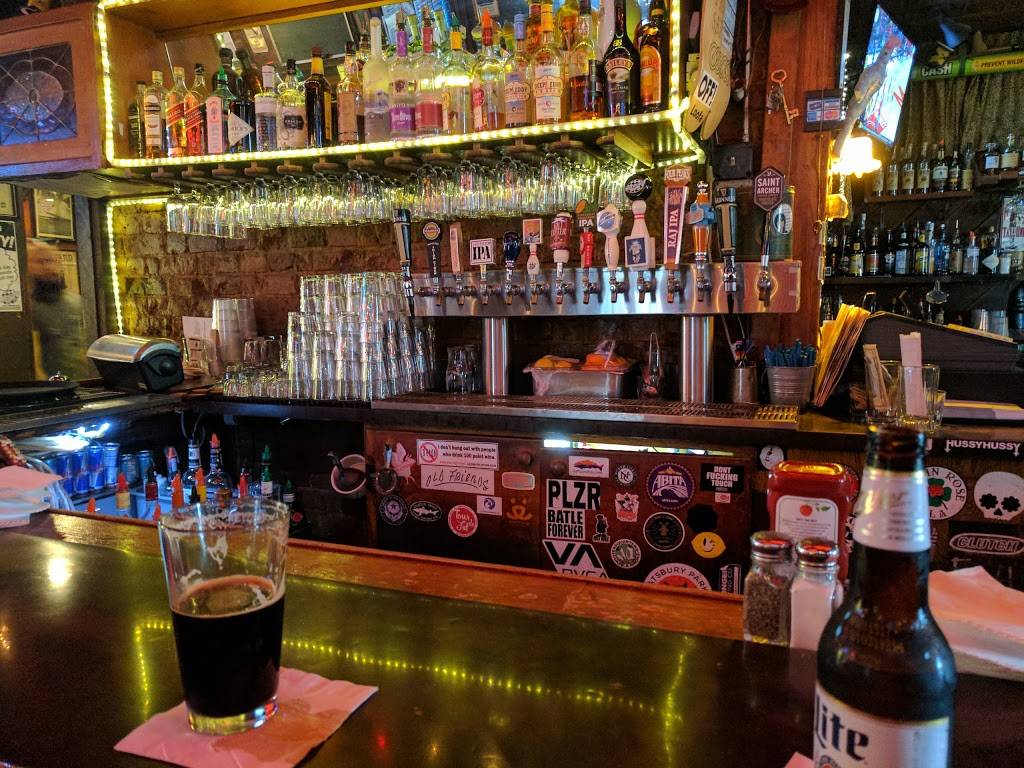 Casey Moores Oyster House | restaurant | 850 S Ash Ave, Tempe, AZ 85281, USA | 4809689935 OR +1 480-968-9935