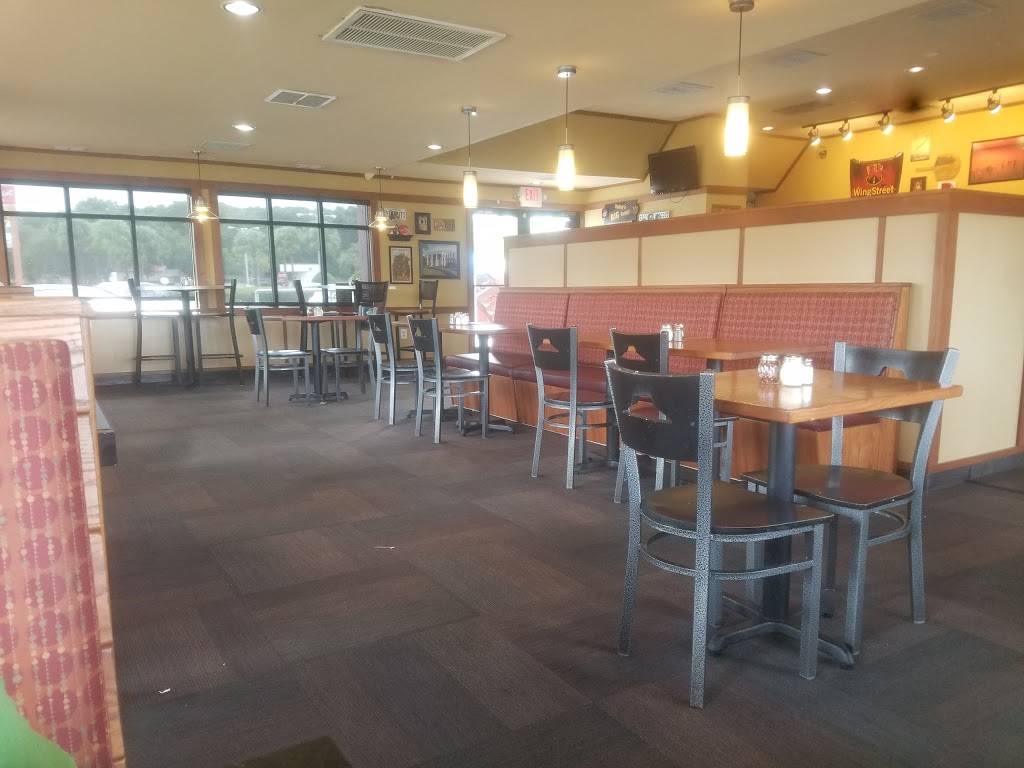 Wing Street | meal takeaway | 883 E Semoran Blvd, Apopka, FL 32703, USA | 4078861729 OR +1 407-886-1729