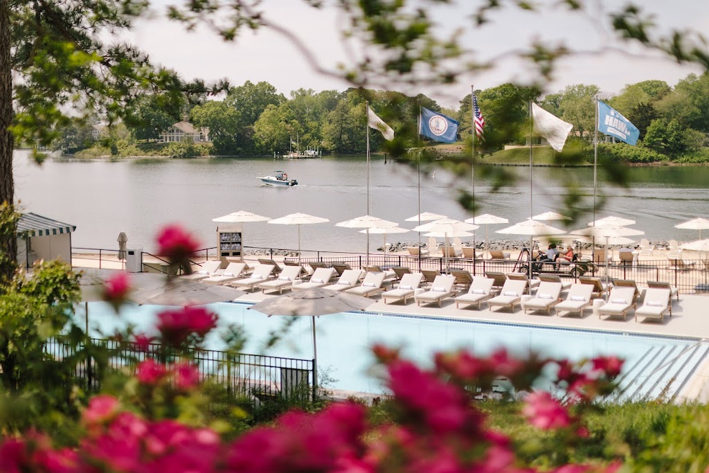 The Tides Inn | restaurant | 480 King Carter Dr, Irvington, VA 22480, USA | 8044385000 OR +1 804-438-5000