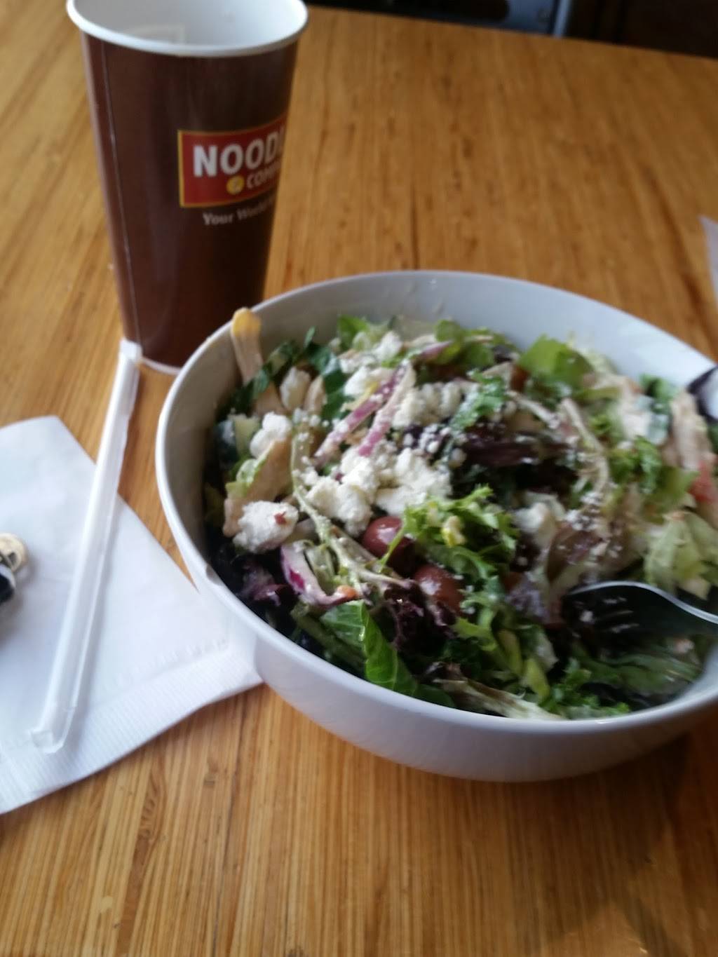 Noodles and Company | restaurant | 7840 Main St, Maple Grove, MN 55369, USA | 7634161404 OR +1 763-416-1404
