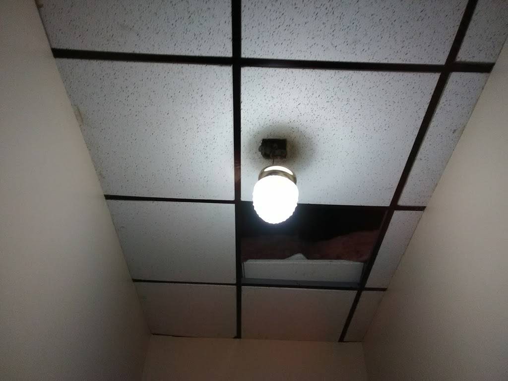 Giovannis Pizza | restaurant | 1418 Hustonville Rd, Danville, KY 40422, USA | 8592361455 OR +1 859-236-1455