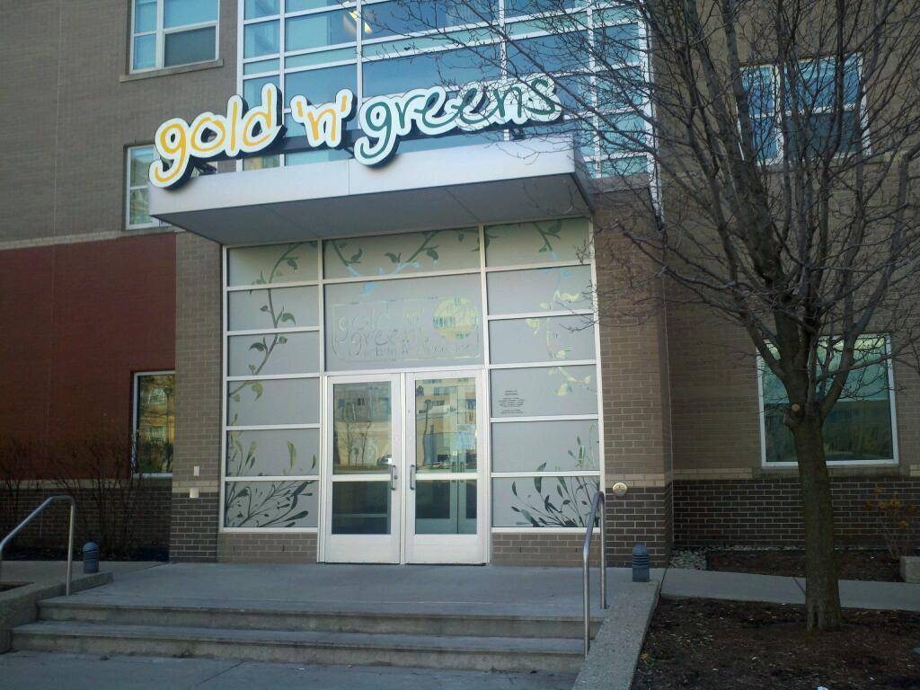 Gold n Greens | restaurant | 695 Williams Mall, Detroit, MI 48202, USA | 3135774200 OR +1 313-577-4200