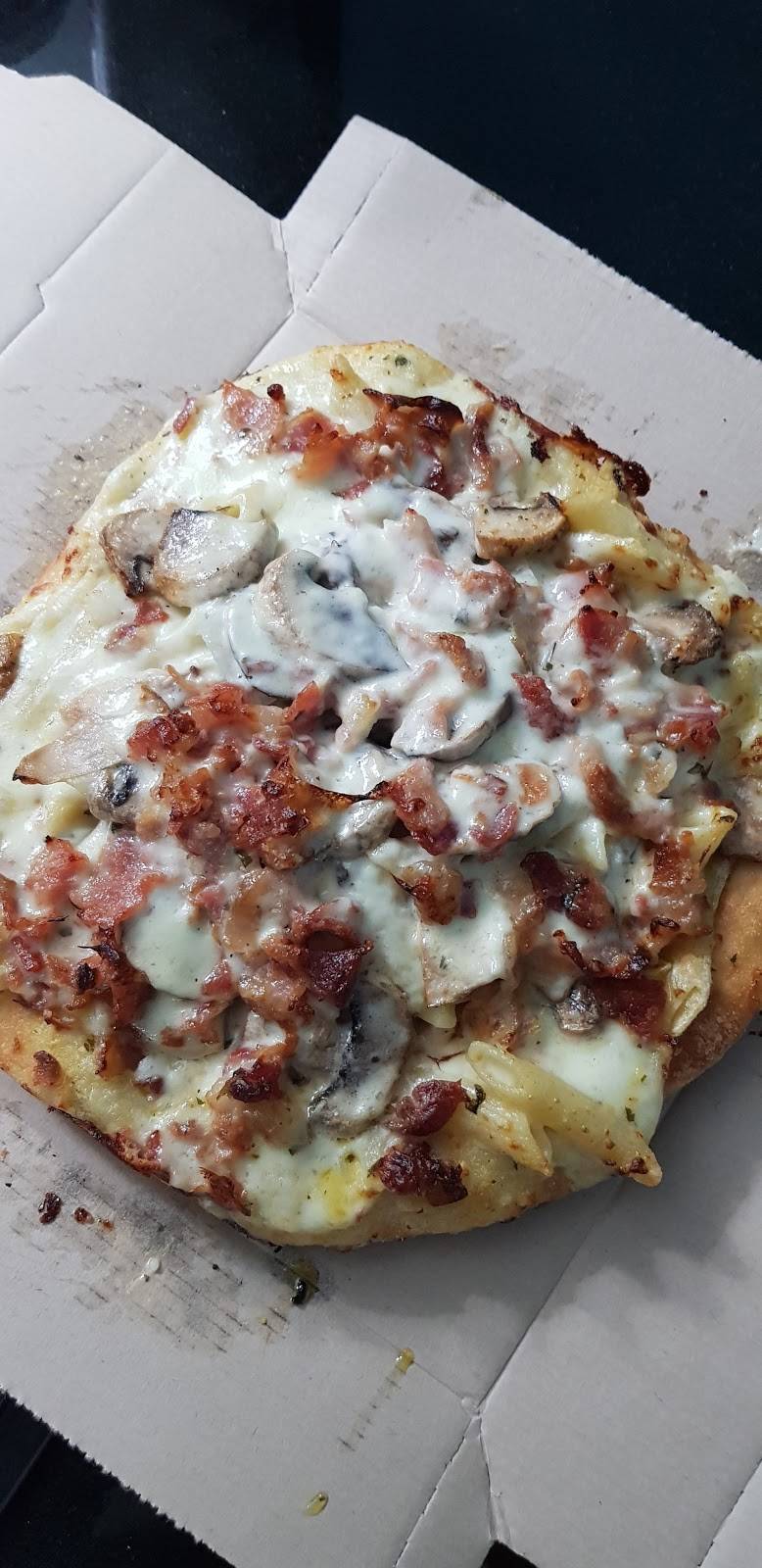 Dominos Pizza | meal delivery | 4230 Elvis Presley Blvd Suite #111, Memphis, TN 38116, USA | 9012179999 OR +1 901-217-9999