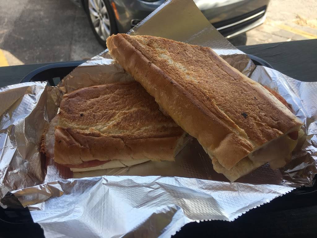 Floridian Restaurant | meal takeaway | 230 107th Ave, Treasure Island, FL 33706, USA | 7273676662 OR +1 727-367-6662