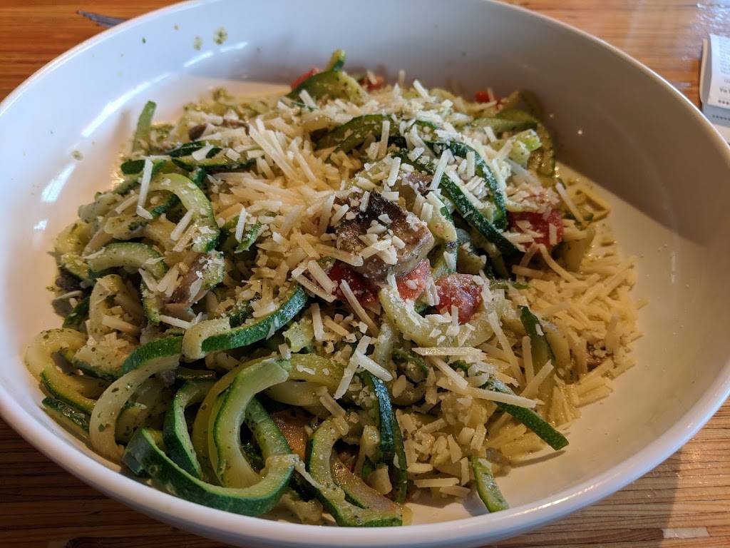 Noodles and Company | restaurant | 2981 Triverton Pike Dr. At, McKee Rd, Fitchburg, WI 53711, USA | 6082767600 OR +1 608-276-7600