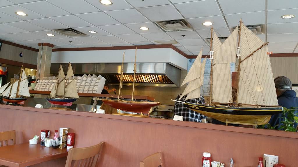 Bluenose Fish & Chips | restaurant | 6605 Hwy 7, Markham, ON L3P 3B4, Canada | 9054728254 OR +1 905-472-8254