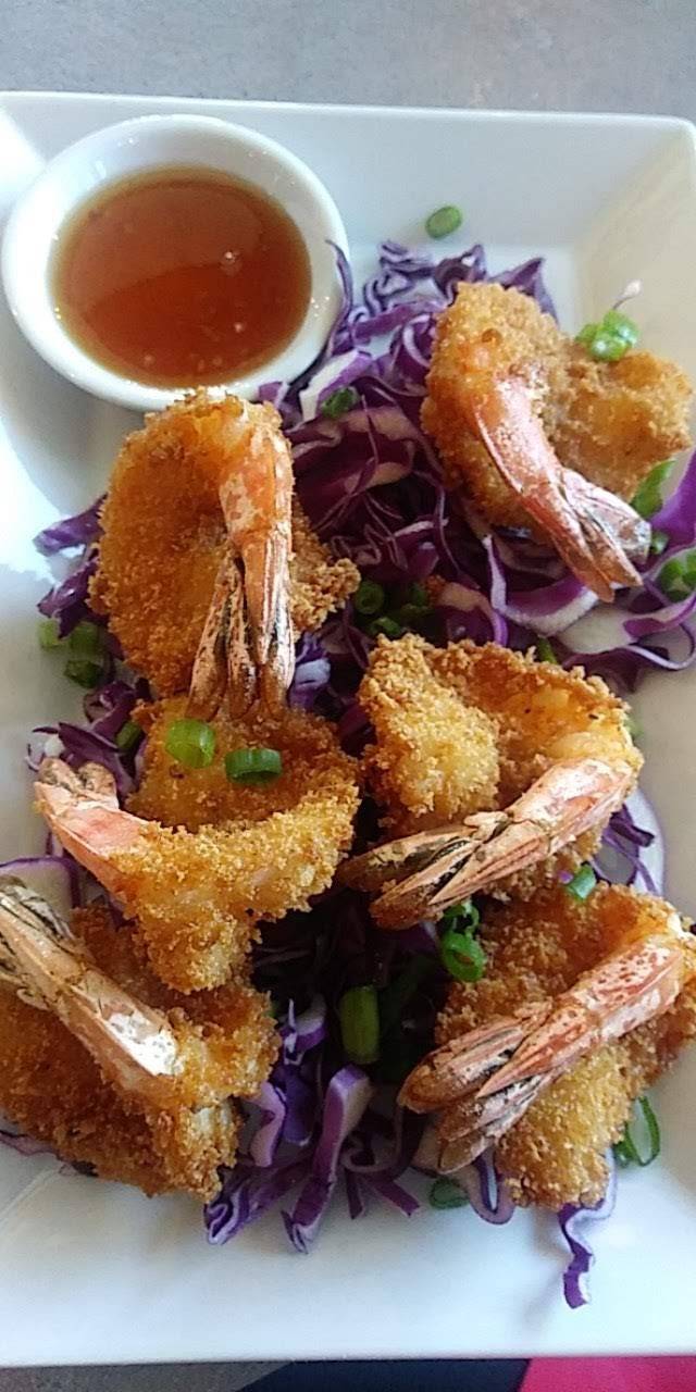 Four Sisters - A Taste of Vietnam | restaurant | 1001 S Main St STE 151, Fort Worth, TX 76104, USA | 6823859353 OR +1 682-385-9353