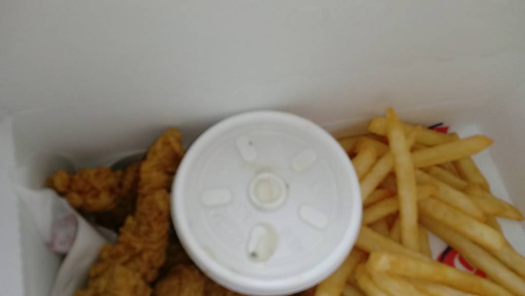 Dairy Queen Grill & Chill | restaurant | 3509 Lansdowne Dr, Lexington, KY 40517, USA | 8592731311 OR +1 859-273-1311