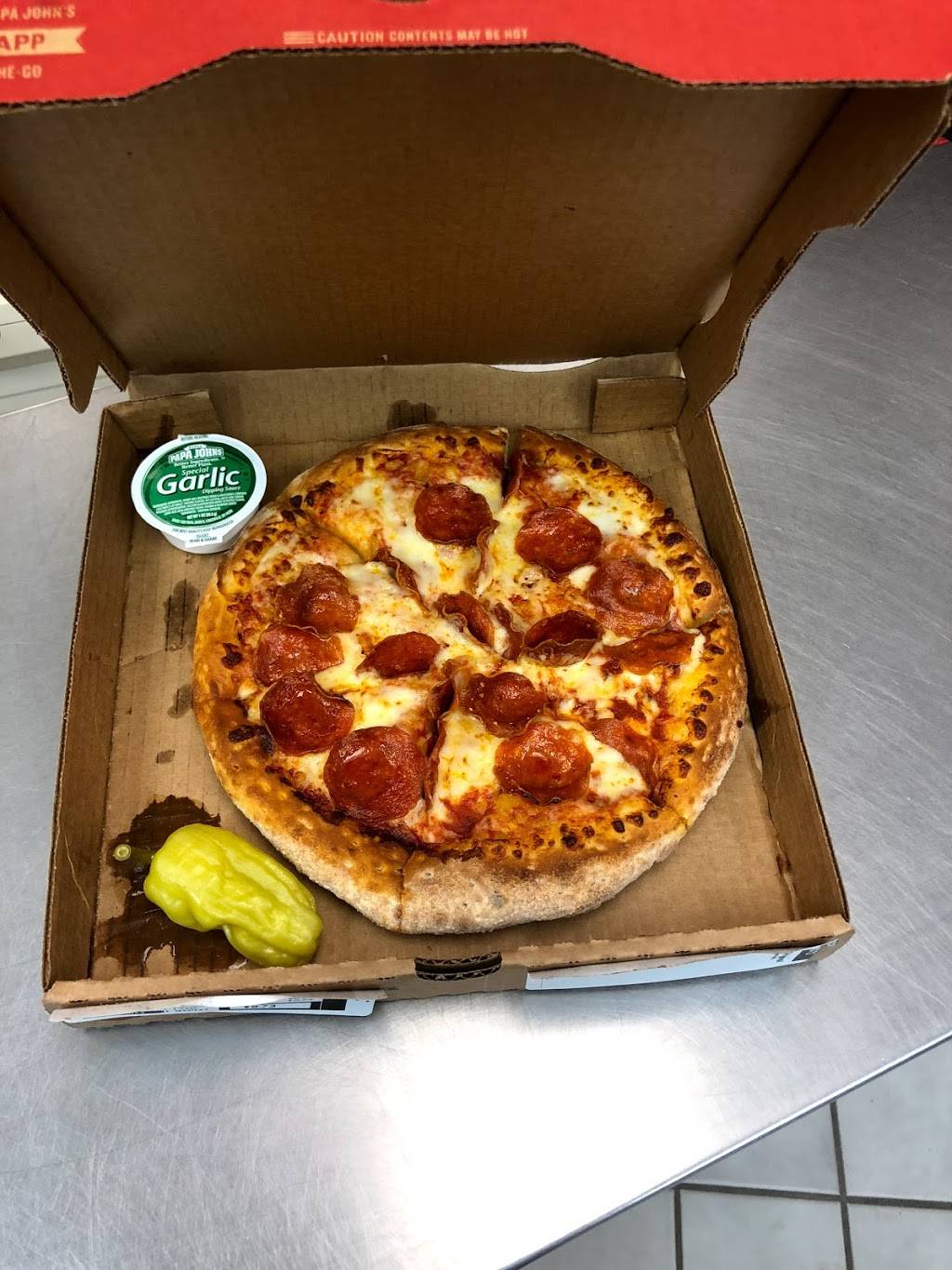 Papa Johns Pizza | restaurant | 11410 Garland Rd, Dallas, TX 75218, USA | 2143242400 OR +1 214-324-2400